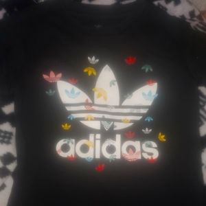 Adidas tshirt